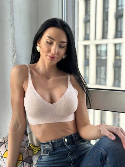 Безшовний топ з цікавою застібкою ззаду (0231B)