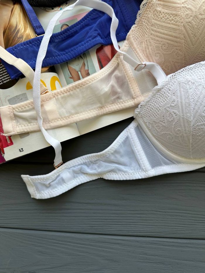 Бюст-анжеліка мереживний