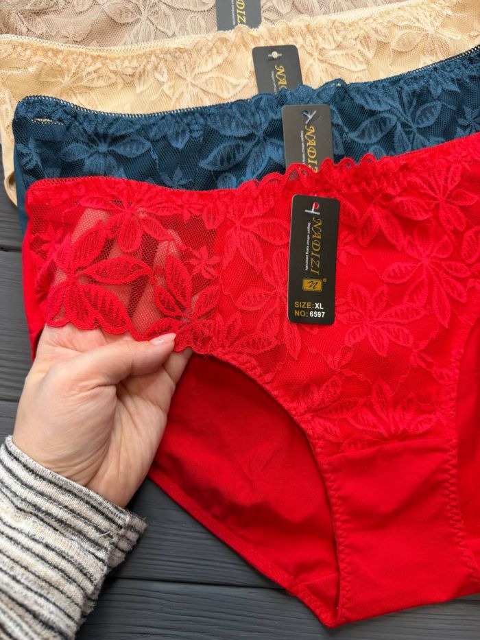 Трусики красиві