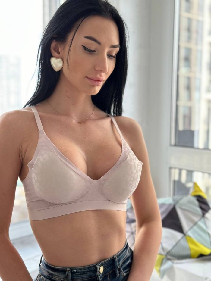 Бюст-топи безшовні в анімалістичний принт