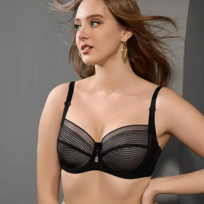 Бюст з мережива і сітки