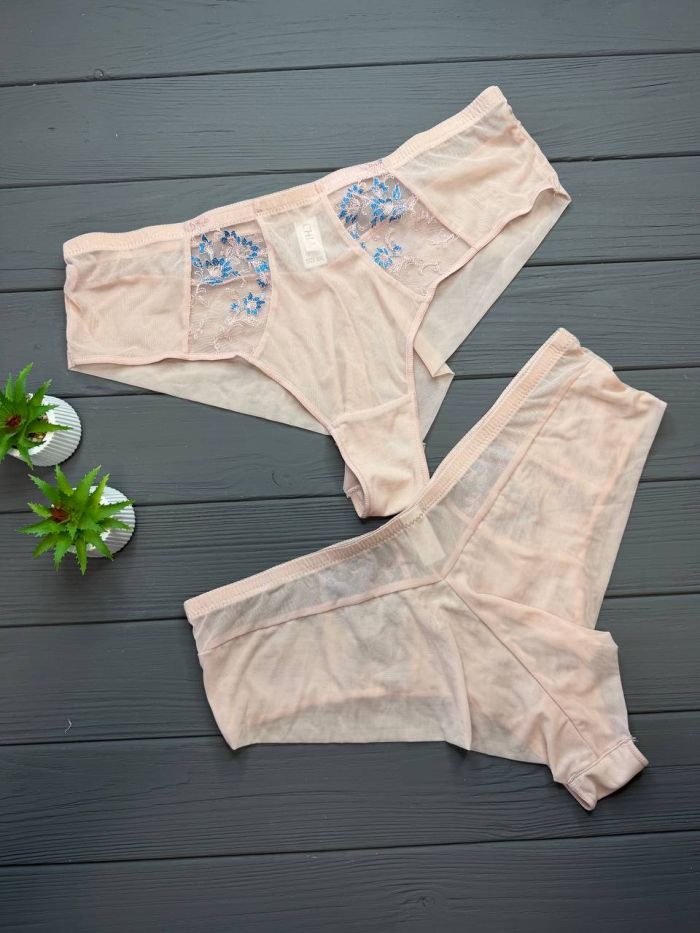 Трусики CHLX з вишивкою